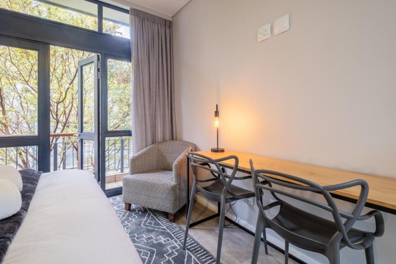 Lemon Rind - 16 Eikehoff Apartment Стеленбош Екстериор снимка